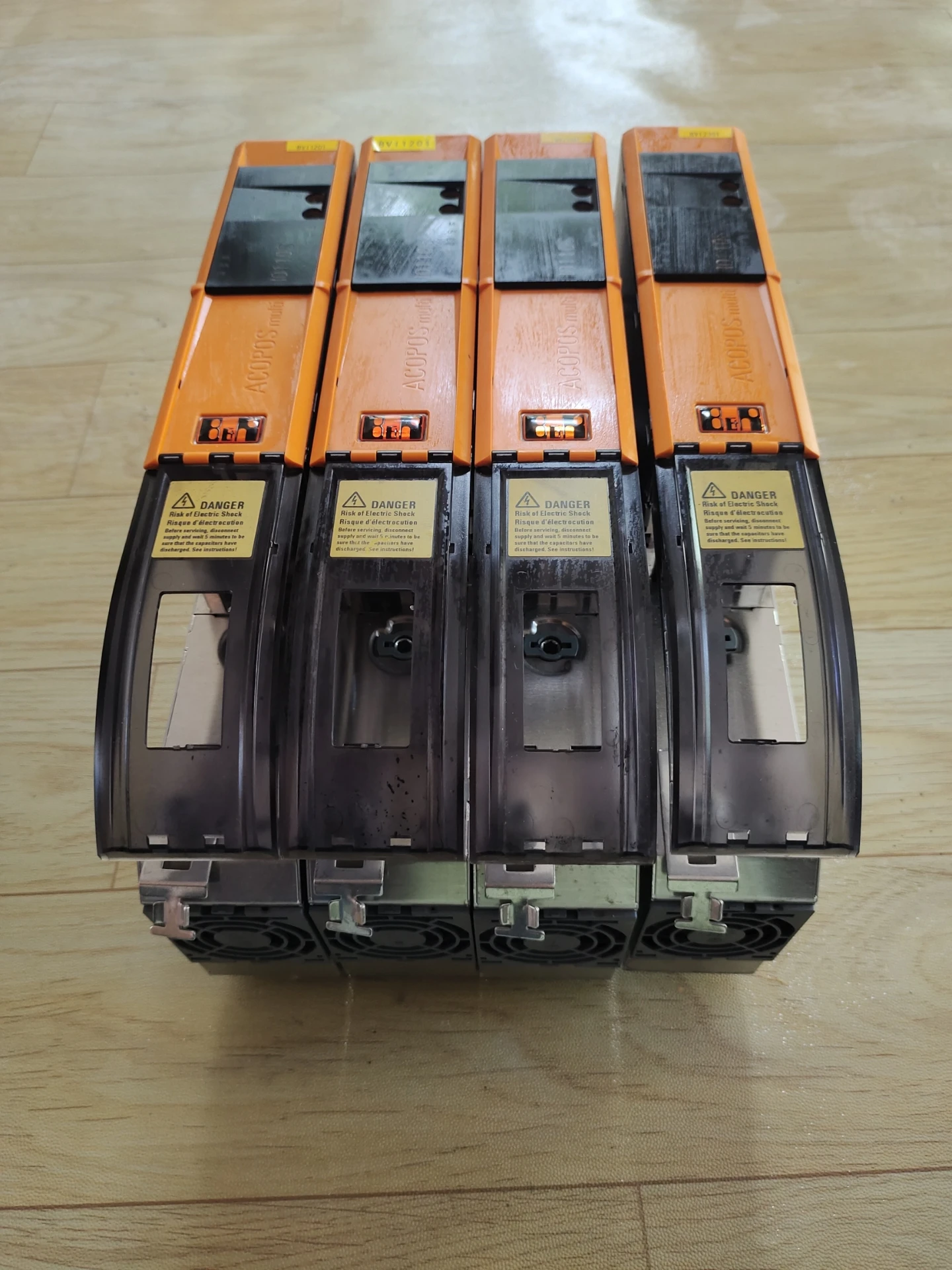 Servomoteur pour B & R, 8BVI0110HCS0.000-1