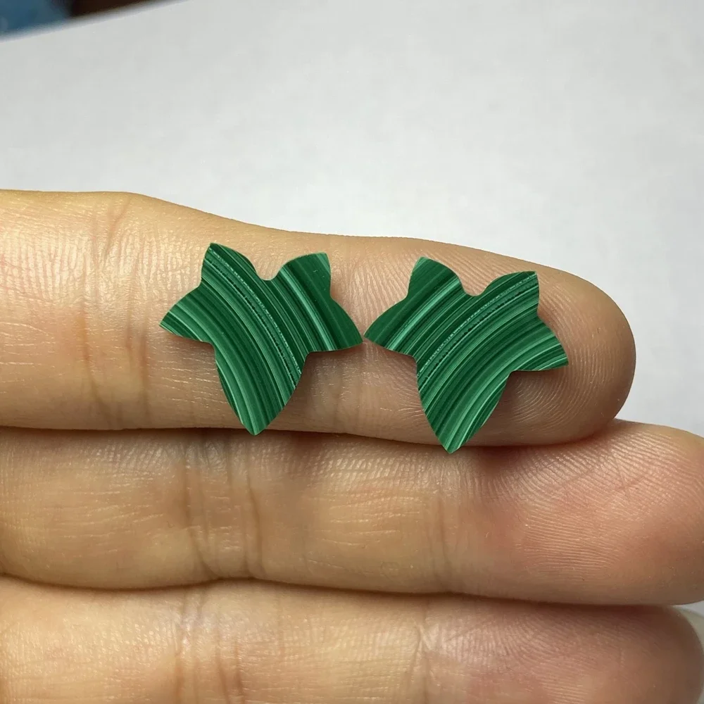 100 Pieces Natural Green Malachite Flat 15.1x16.2x2mm Maple Leaf Shape Earring Jewelry Gemstones