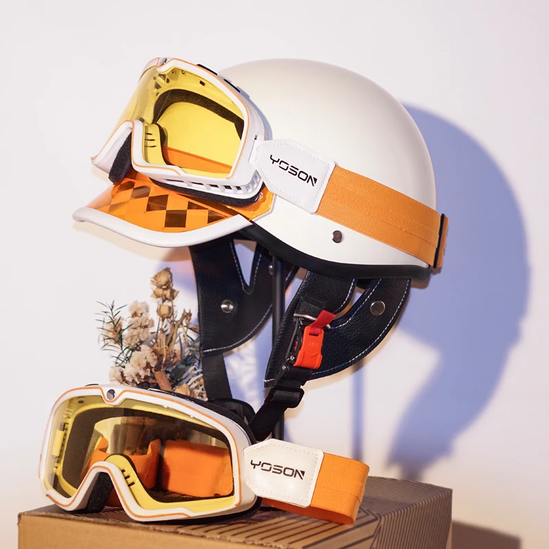 

Summer Retro Half Helmet Motorcycle Helmet Men's and Women's motorbike Riding Half Helmet Four Seasons Half Helmet Lightweight