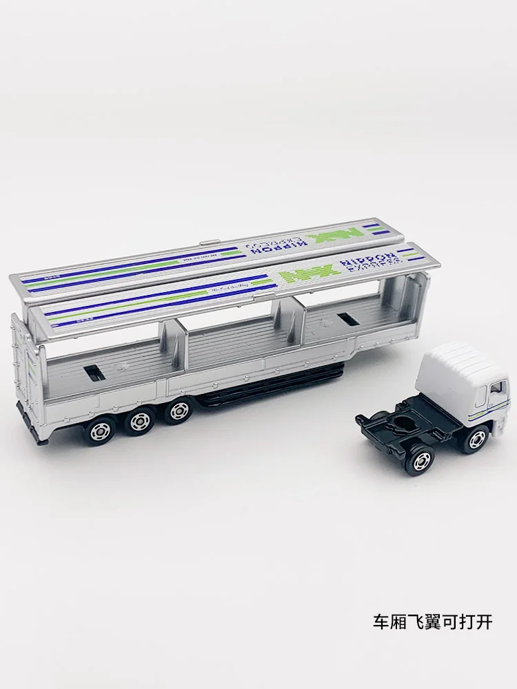 TAKARA TOMY aleación de simulación modelo longitud No. 135 NX Camión de transporte japonés de uso general, juguete para niños, regalo de vacaciones para niños