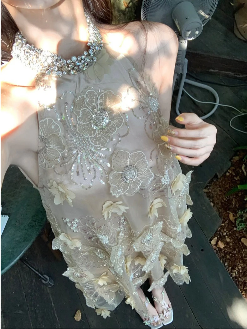 

Chic Embroidered Sequin Dress Luxury Embellished Mesh Neck Hanging Party Gown Light Luxury Atmosphere Floral Embroidery