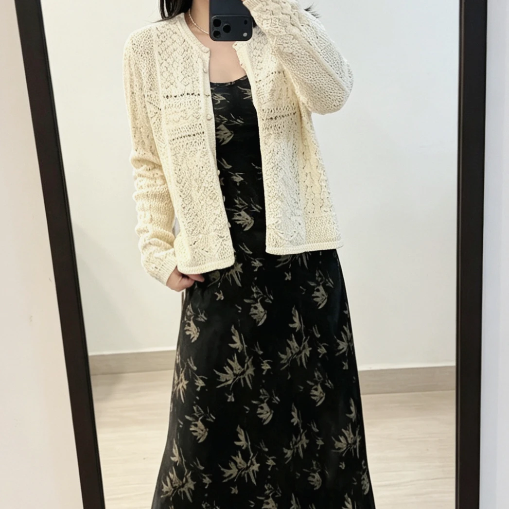 

Black White Hollow out Long Sleeve Cotton Knitwear round Neck Outerwear Women's Spring Summer Sun Protection Cardigan