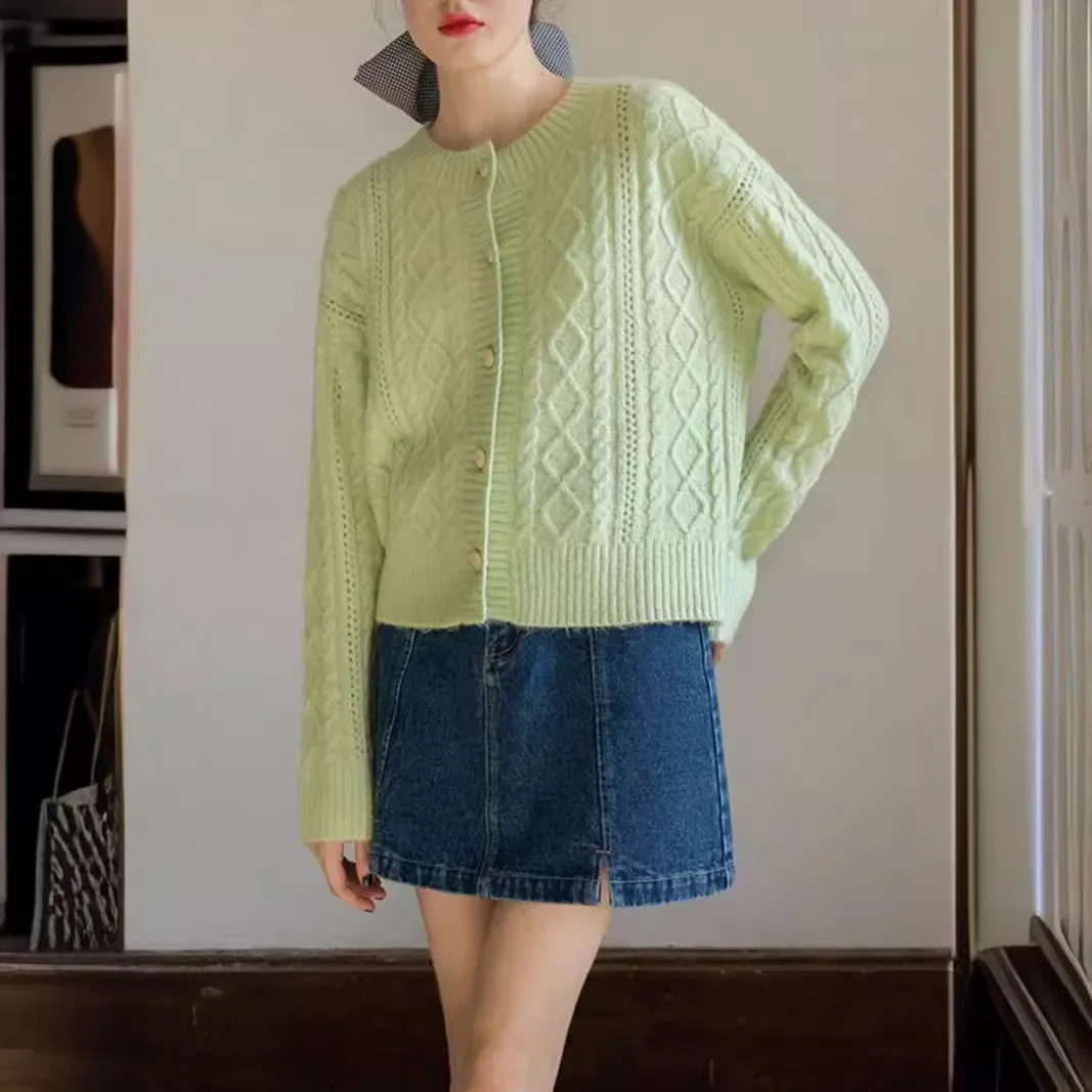 Loose round Neck Sweater Soft Cozy Women's Fashion from China Comfortable All Day Wear Sweet Style Sheep Cashmere Open Cardigan