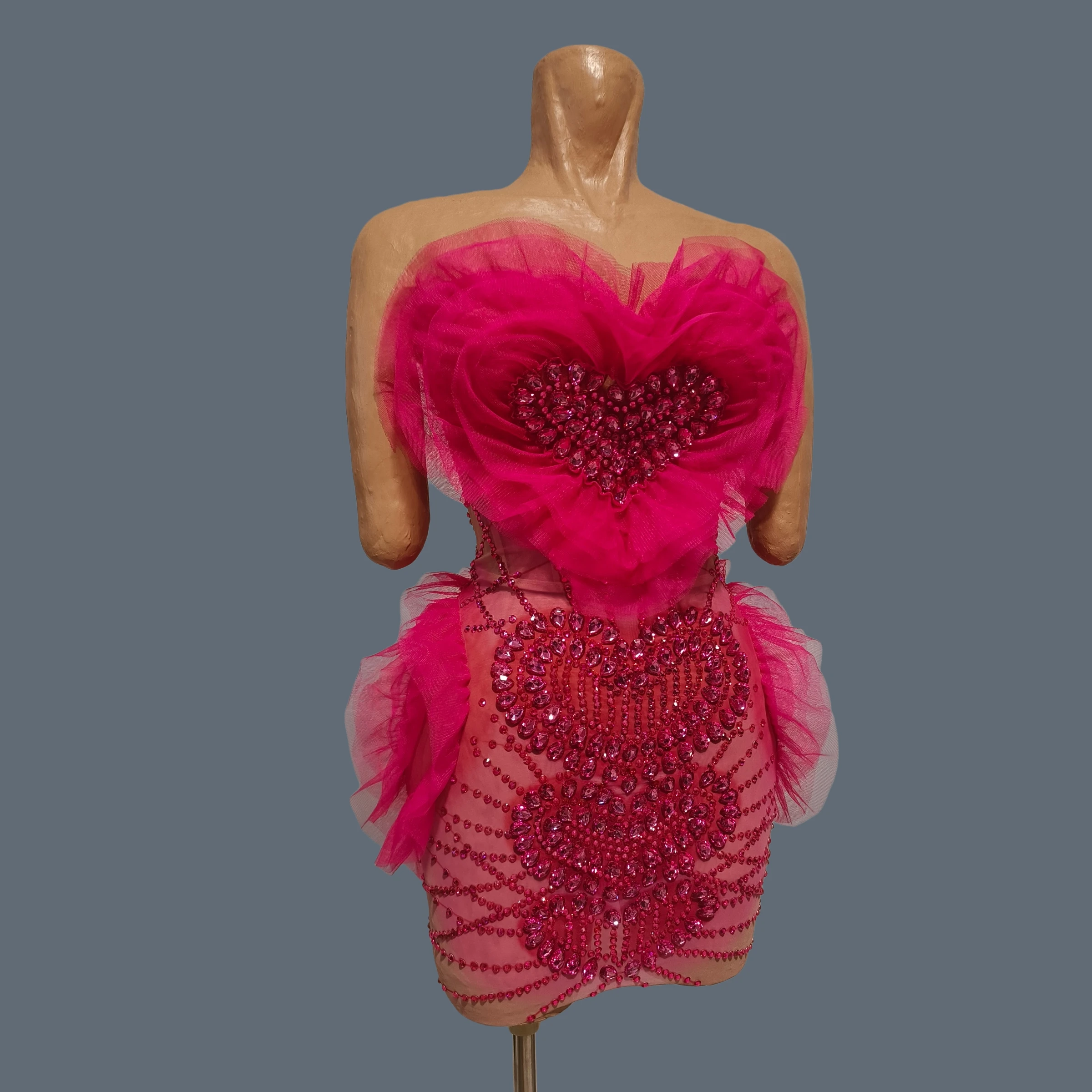 

Sexy Women Hot Pink Heart Tulle Strapless Mini Dress Sparkly Rhinestone Mesh Sheer Bodycon Stage Performance Outfit Dongxin