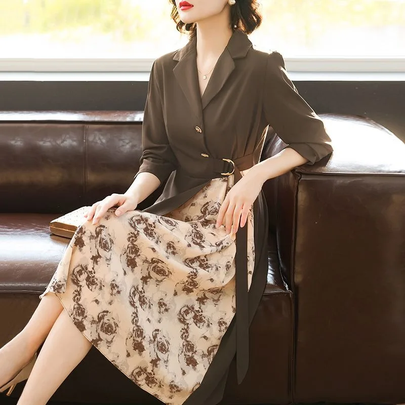 

Женский пуловер на пуговицах с лацканами и принтом, модное повседневное элегантное платье с длинным рукавом на талии