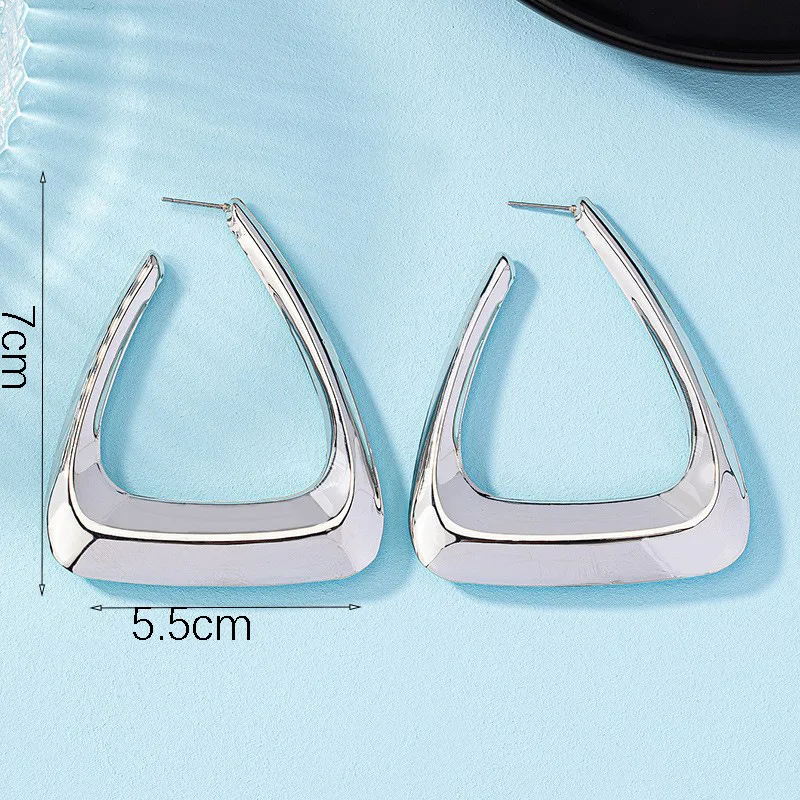 HUANZHI Gold Color Geometric Triangle Irregular Ear Studs Massive Earrings for Women Exaggerated Retro Simple Metal Jewelry Gift