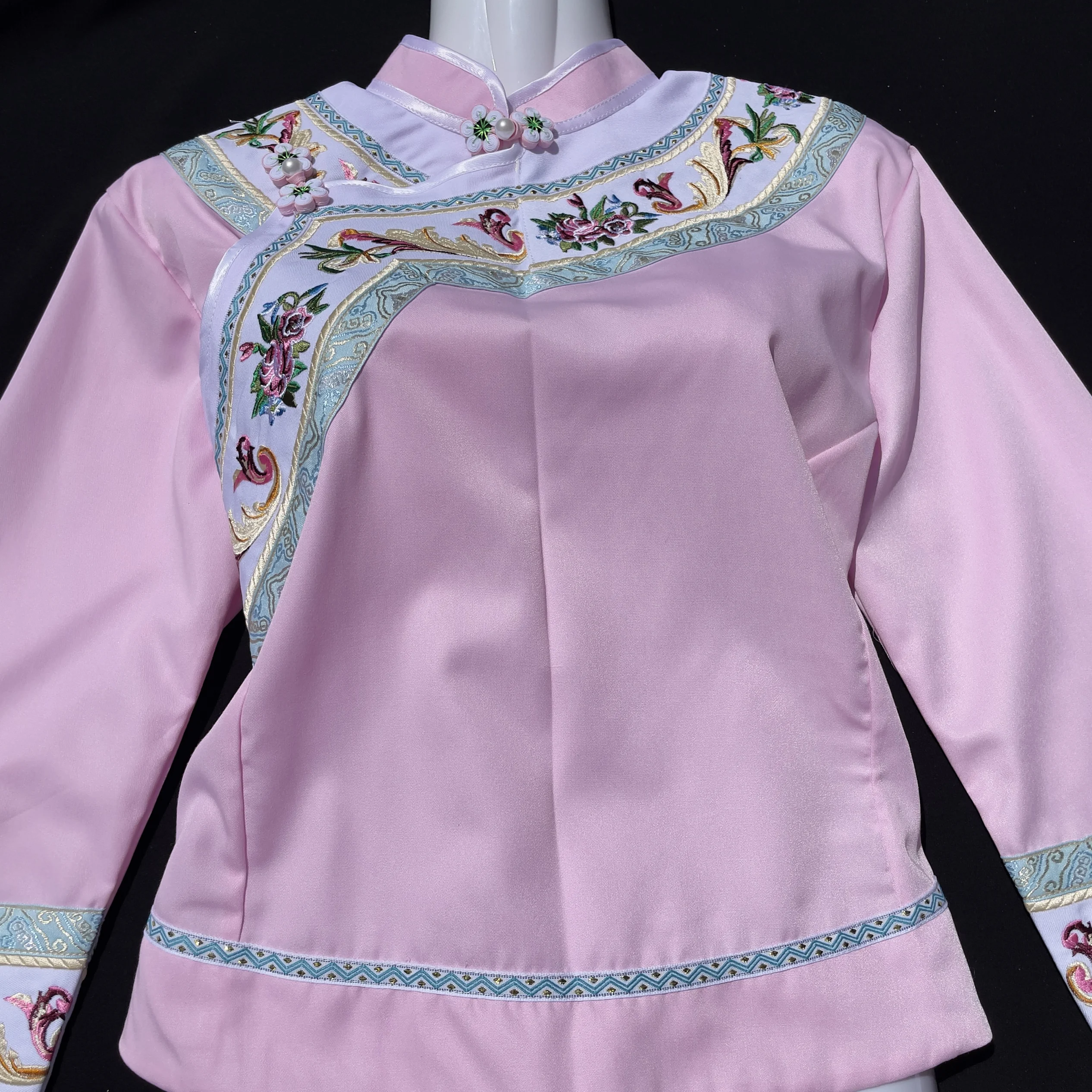 Abbigliamento minoranza Abbigliamento Buyi ricamo rosa vestiti donna