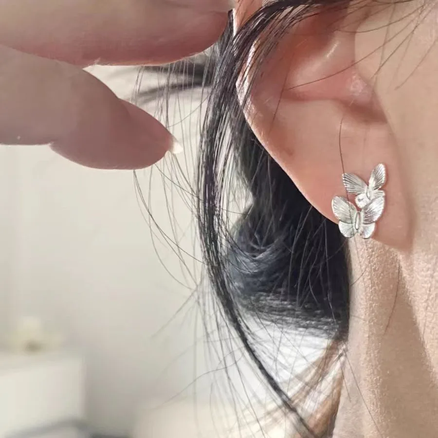 Delicate Double Butterfly Stud Earrings for Women Retro Temperament Versatile Earring Fashion Jewelry Accessories Party Gifts