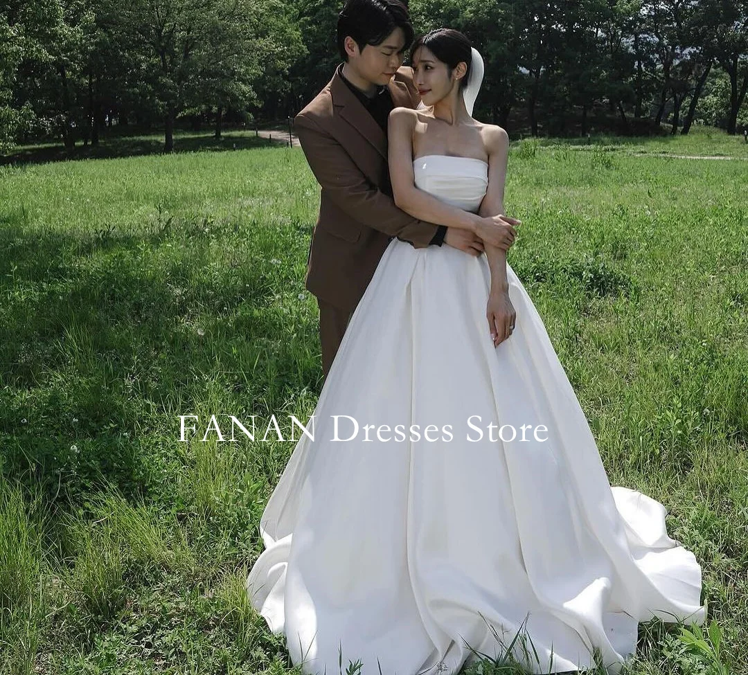 

FANAN Korea Strapless Sleeveless White Wedding Dresses 웨딩드레스 Satin Ball Gowns Custom Made Lace-up Bride Gowns Plus Size