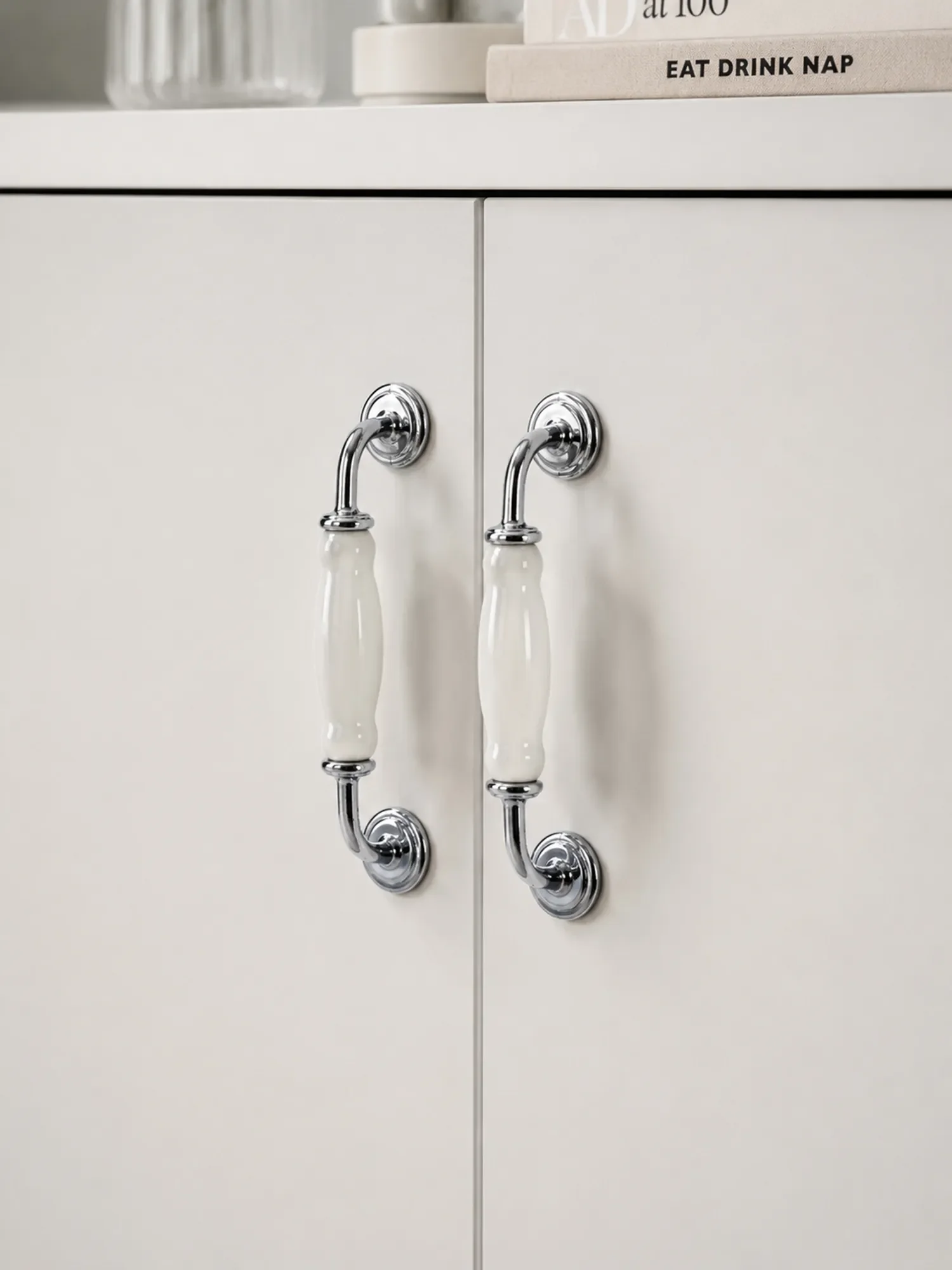 2 PCS White With Silver Cabinet Handles Wardrobe Pulls Modern Simple Drawer Round Knobs Ceramic with Zinc Alloy Furniture Handle