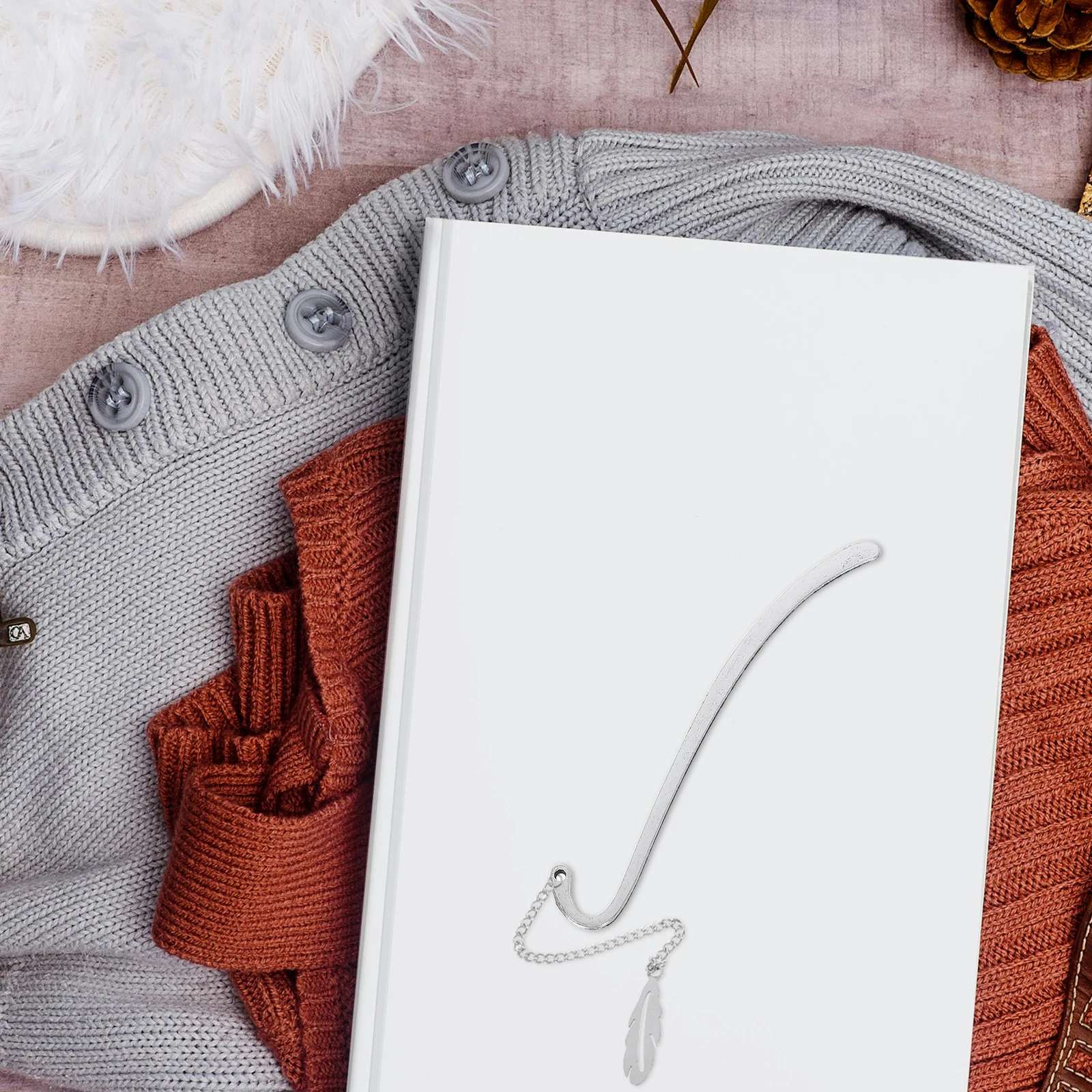 

50Pcs Vintage Zinc Alloy Bookmark Pendants Elegant Carved Hook Reading Page Markers Jewelry Making DIY Supplies