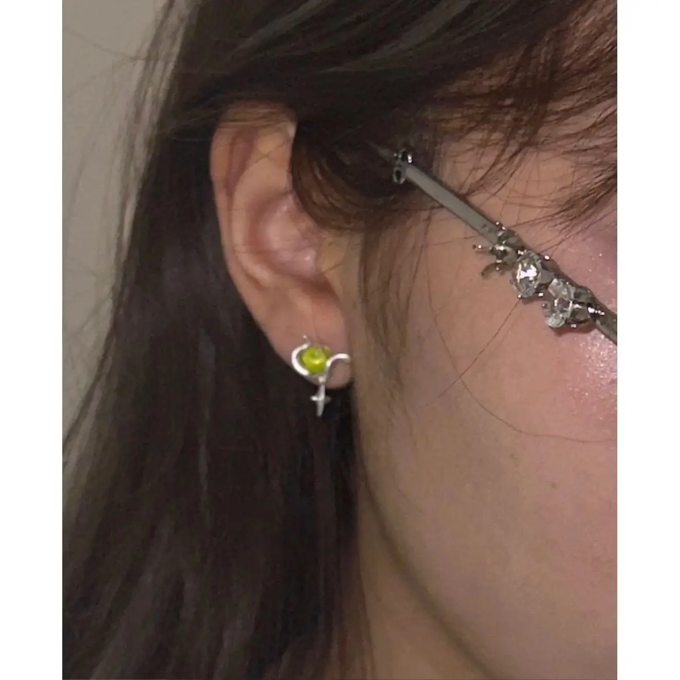 Anime Love and Deepspace Caleb Attribute Impression Wind Cosplay Cartoon Mini Q-Version Orecchini Kawaii Raccogliere il regalo di compleanno