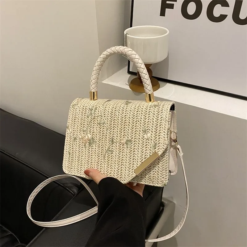 

Foufurieux Fashion Lace Flower Shoulder Crossbody Bags 2024 Summer Beach Straw Messenger Bag Handmade Woven Ladies Shoulder Bags