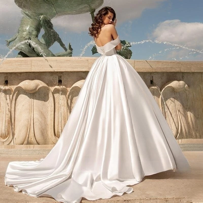 Ball Gwon abito da sposa 2023 elegante raso Sweetheart Backless Cap Sleeve Princess abito da sposa Vestidos De Novia