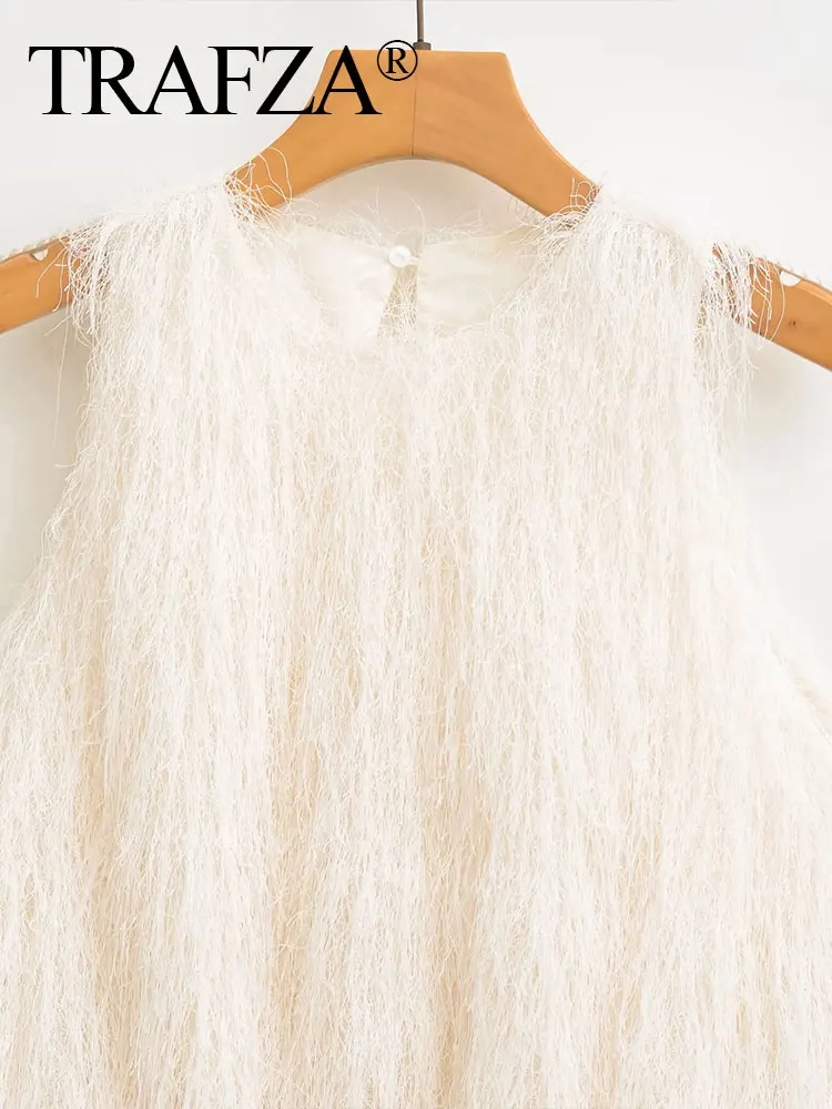 

TRAFZA Female Autumn High Street Tassel Decorated Vest Tops Fashion Sleeveless Casual Solid Round Neck Vintage Cropped Top