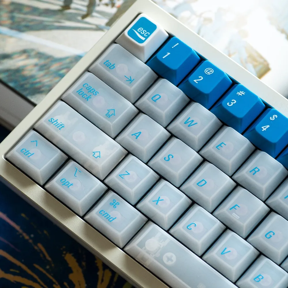 

Набор клавишных колпачков LeleLab KamakuraAoi, 131 клавиша, АБС-пластик, изготовленная на заказ, глянцевая полупрозрачная крышка для клавиатуры с вишневым профилем, колпачок для механической клавиатуры