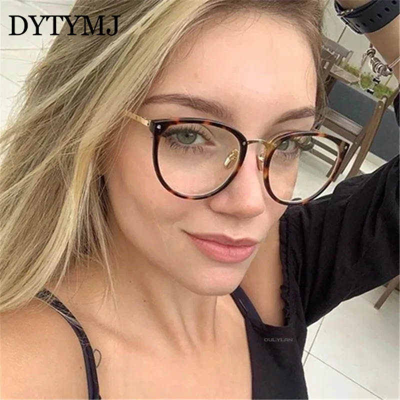 DYTYMJ Transparent Glasses Frame Women Cat Eye Glasses Frames for Women Fake Eyeglasses Frames Metal Optical Frame for Womens