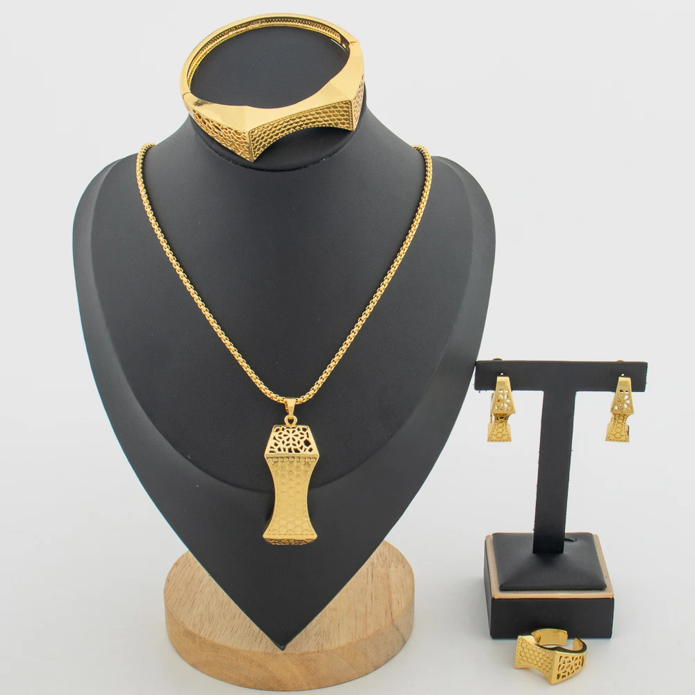 

Dubai Gold Color Jewelry Set for Party Pendant Necklace and Hoop Earrings Weddings Bride Bangle Ring Set for Engagement Gifts
