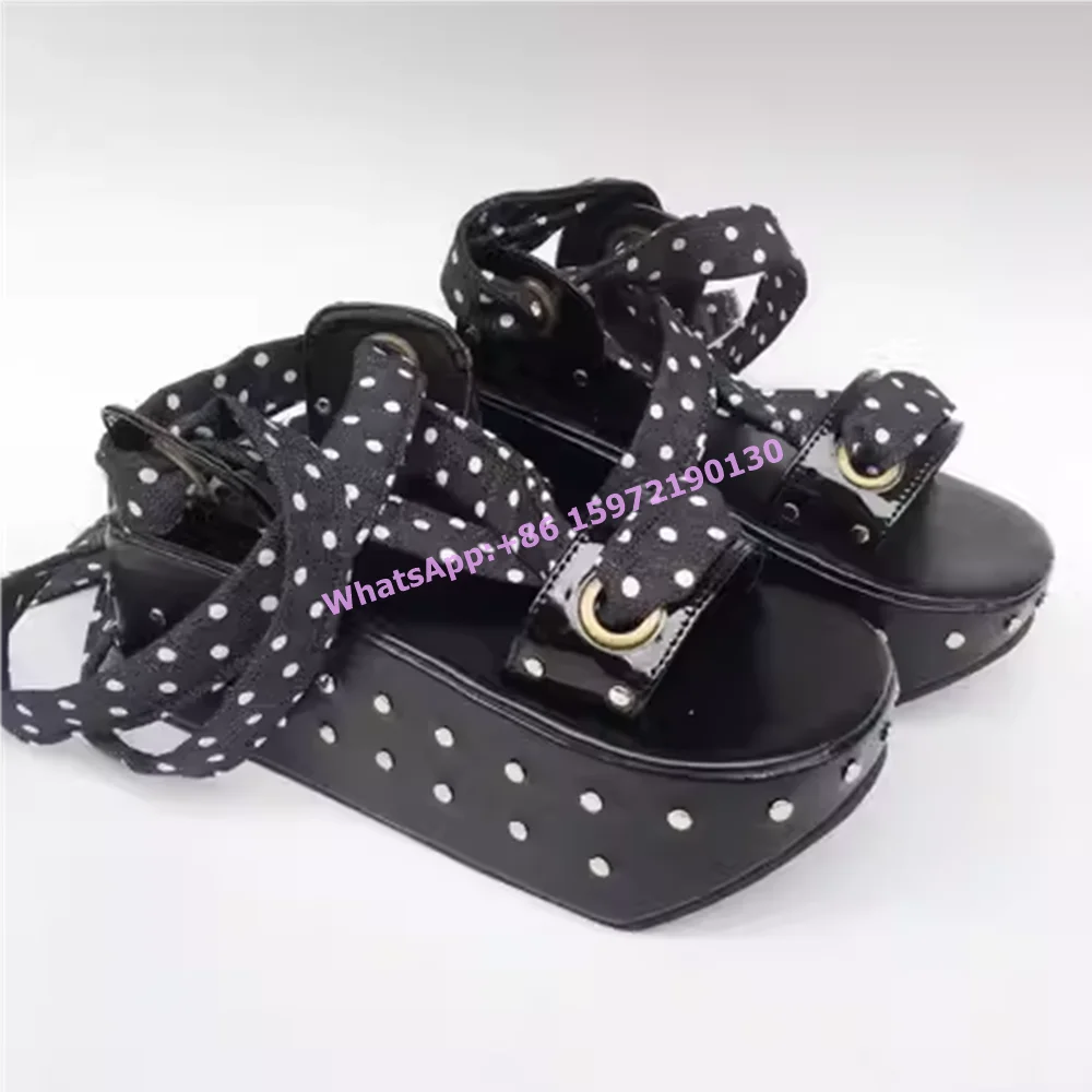 Ribbon Cross Tied Slippers Rivet Thick Soled Clogs Black Red Sexy Cross Tied Ankle Band Shoes Fashion High Heels Women's Sandals