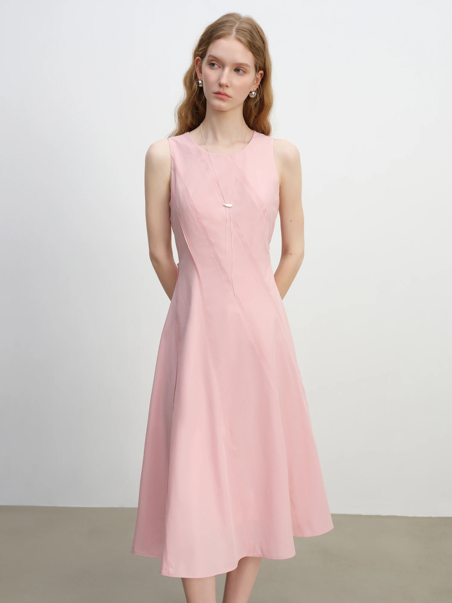 

ZIQIAO Petite Size Women's White Bias-Cut Sleeveless Dress for Summer 2025 - New Arrival Casual Dress White Dresses 25ZQ92255