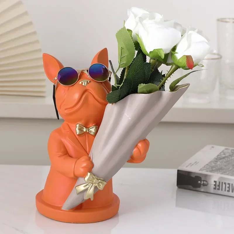 

Cool Dog Figurine Flower Vase Dog Tabletop Vase Home Decoration Ornamental Resin Sculpture Figurines Home Decor Decorative