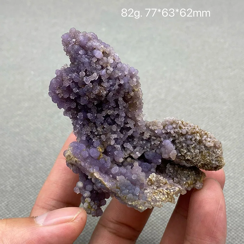 Natural grape agate mineral specimen stones and crystals healing crystals quartz gemstones free shipping