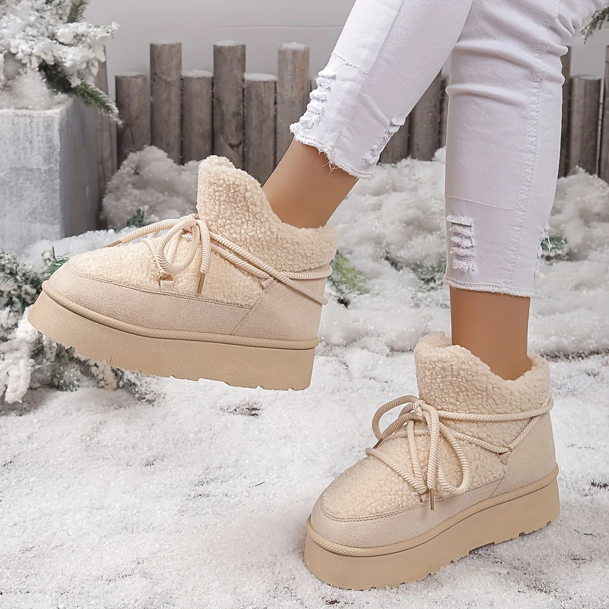 أحذية الكاحل للسيدات، 2025 أحذية شتوية ترفيهية جديدة قصيرة من الصوف بنعل سميك