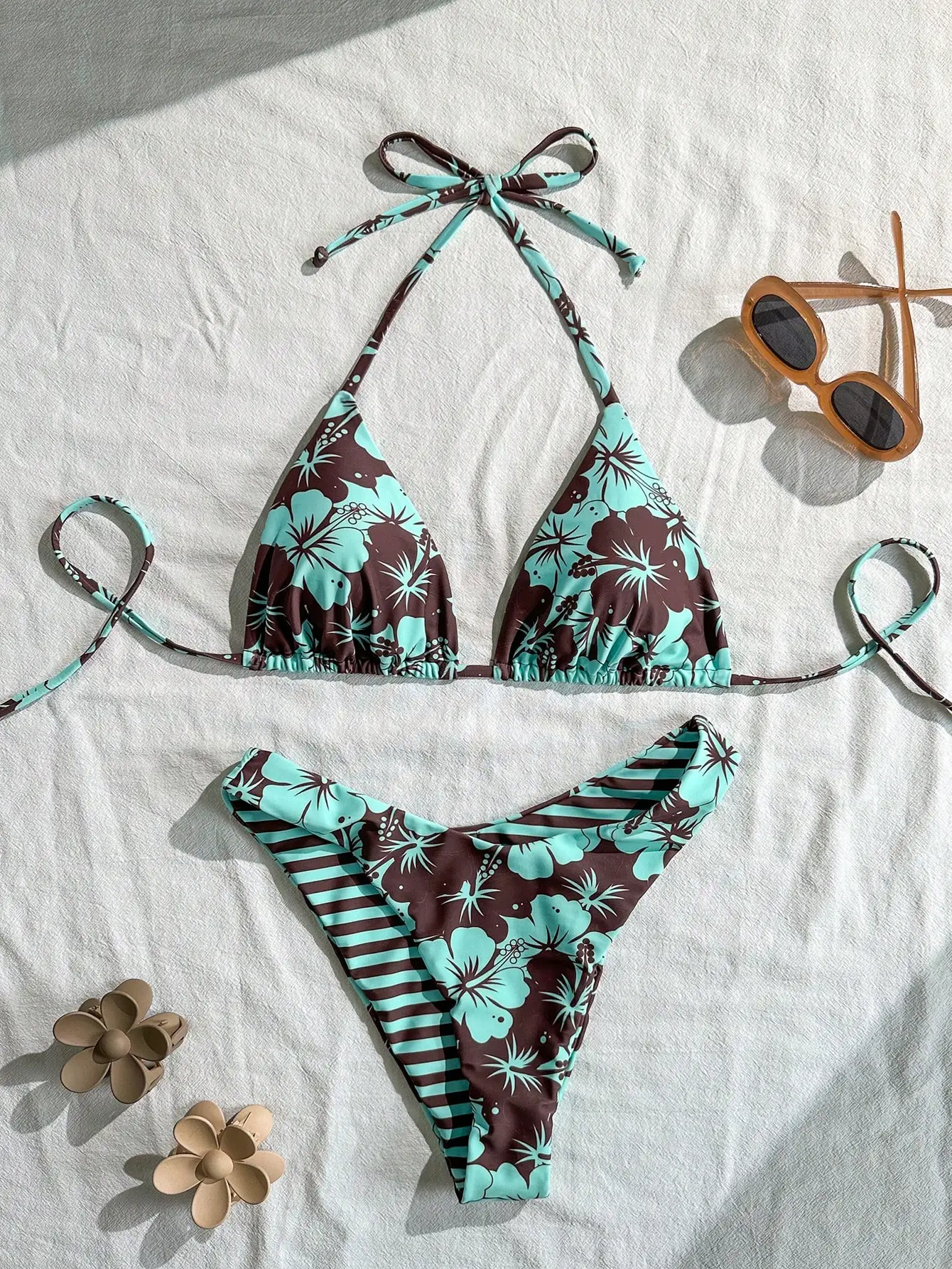 

Tropical Print Two Piece Bikini Set For Women