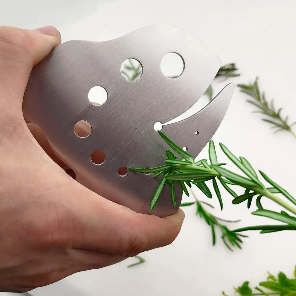 

1/2/3/4Pcs 11-Hole Herb Stripper Tool Heavy Duty Stainless Steel Fish Shape Kale Chard Vegetable Leaf Stripping Tool Stem Remove