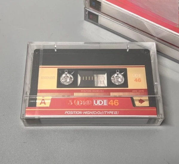 

For maxell udii blank tape 46 minutes transparent packaging 1985 version second class medium and advanced