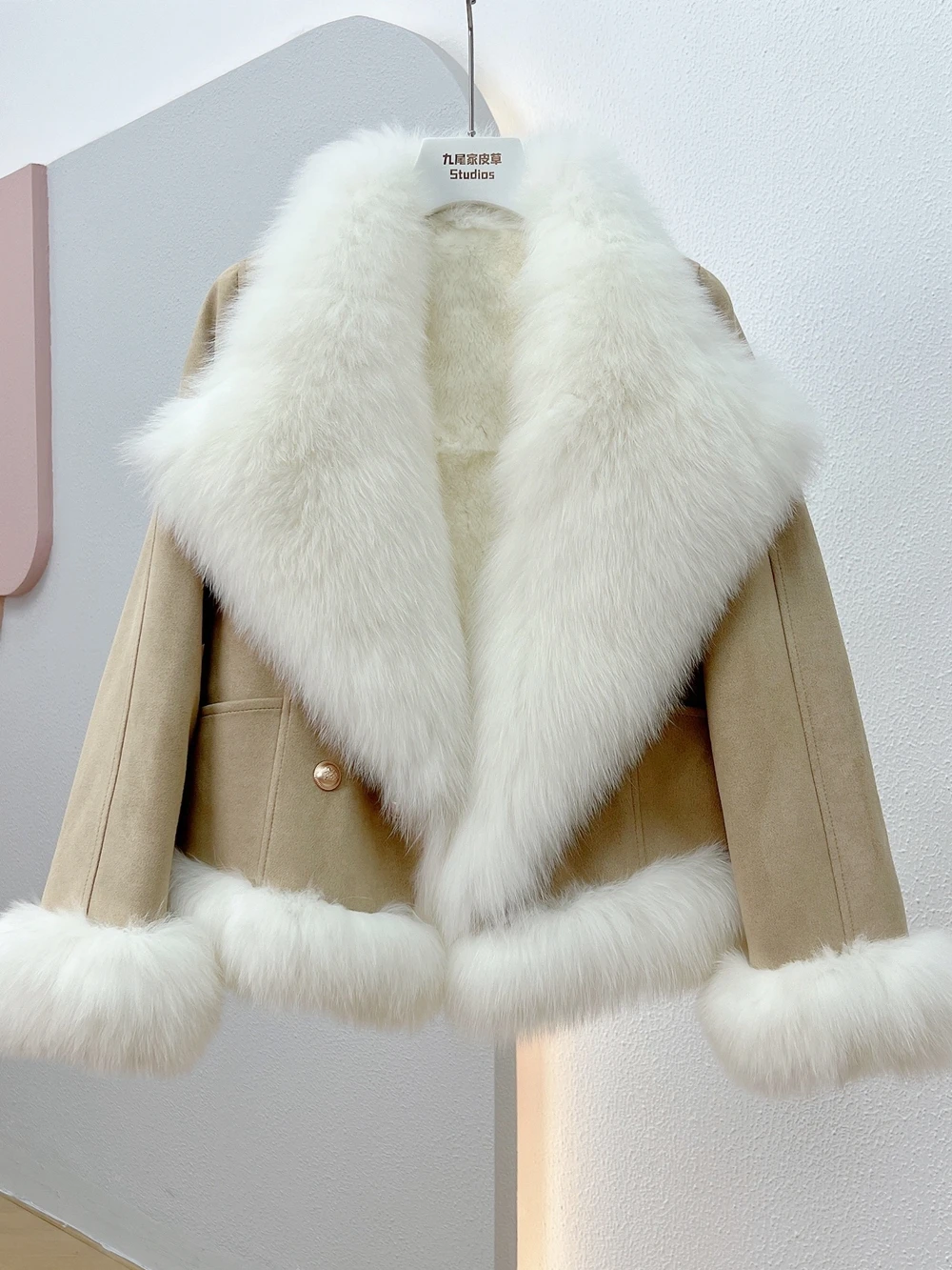 

Rex Rabbit Fur Liner Fashion Casual Big Fur Collar Fox Fur Jacket Women 2024 Winter New Suede Splicing Party Overcome