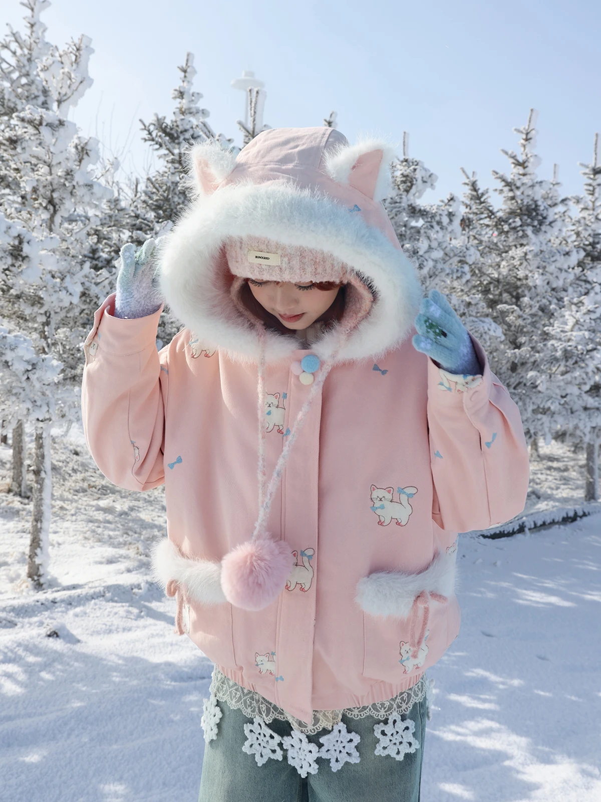 

Розовое пушистое пальто для женщин: осенне-зимнее, теплое, милое, большого размера, в корейском стиле, с длинными рукавами, с капюшоном, повседневное, модное