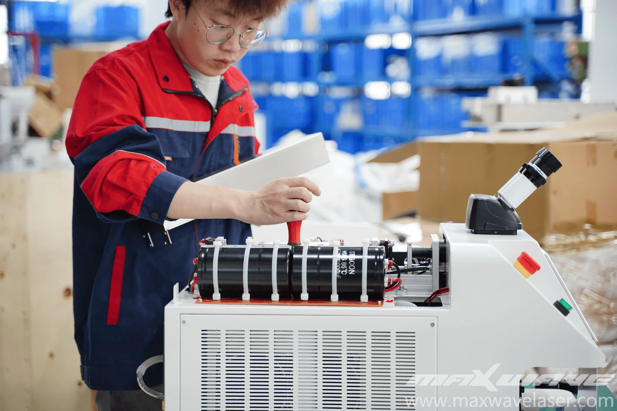 

200W Laser SPOT Welder DIY YAG Gold Silver Platinum Jewelry Laser Spot Welding Soldering Repairing Machine