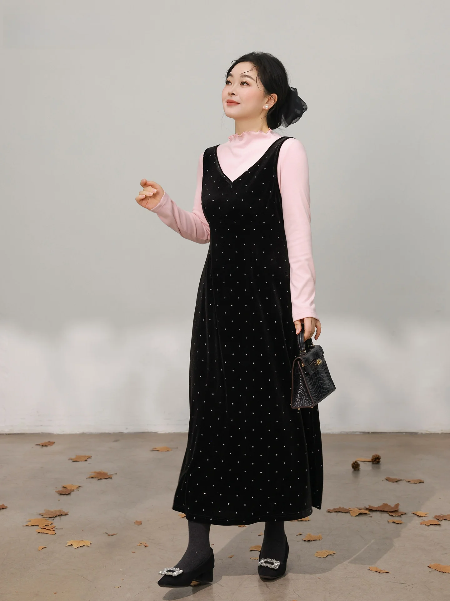 

DM00 Бархатное платье больших размеров с принтом в горошек и высоким воротником цвета Blo Long Sve A-Line Dr для женщин больших размеров