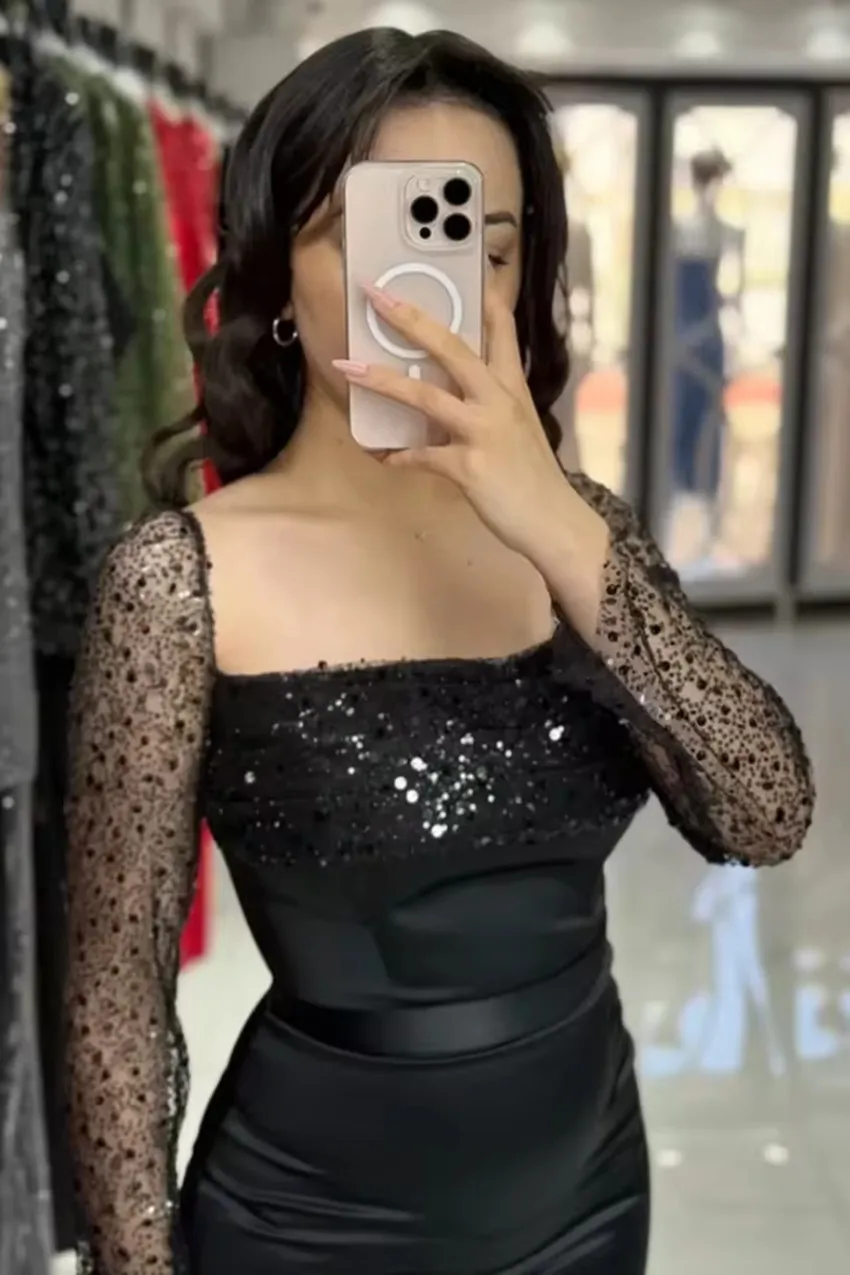 Maßgeschneiderte Spitze-Glitzer-Pailletten-Abschlussballkleider, elegante schwarze Abendkleider mit langen Ärmeln, abnehmbarer Schwanz, formelle Partykleider