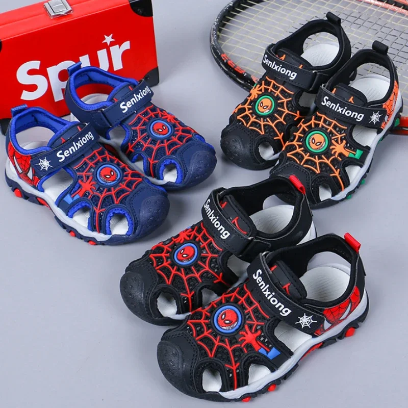 Disney sandali sportivi traspiranti estate cartone animato sandali Spiderman per ragazzi scarpe da spiaggia Casual suola morbida scarpe per bambini