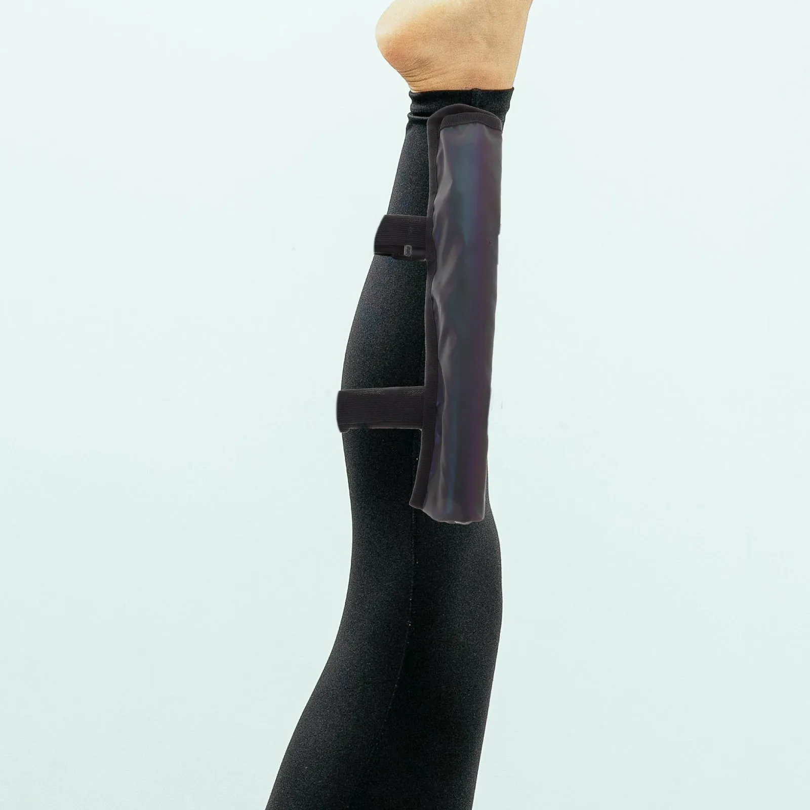 

Stylish Reflective Fan Pouch Secure Multi-Functional Adjustable Strap for Paper Fans Hand Fans Rave Dancing Travel Accessory Bag