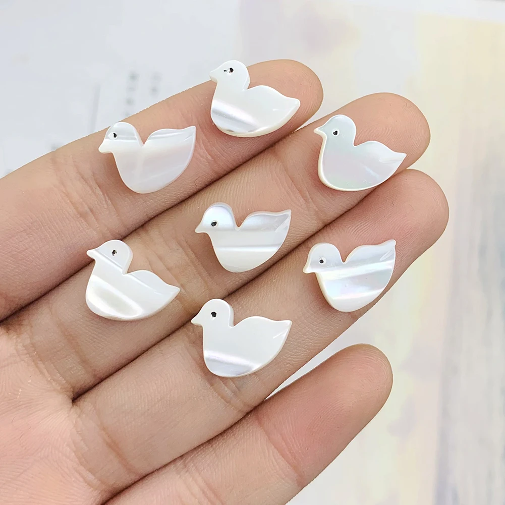 2pcs 15mm White Natural Mother of Pearl Duck-shaped Shell Beads Jewelry Pendant Accessories Necklace Bracelet Beading Materials