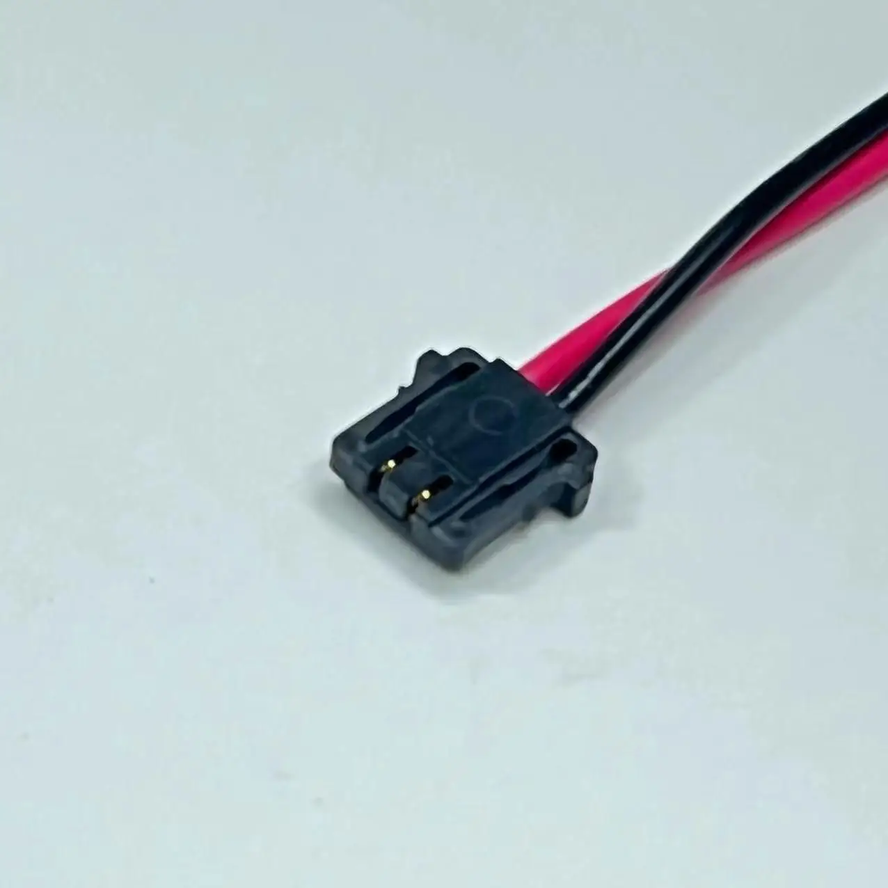 5040510201   Жгут проводов, двойные концы типа A, кабель OTS MOLEX Pico Lock с шагом 1,50 мм, 504051 -0201, 2П