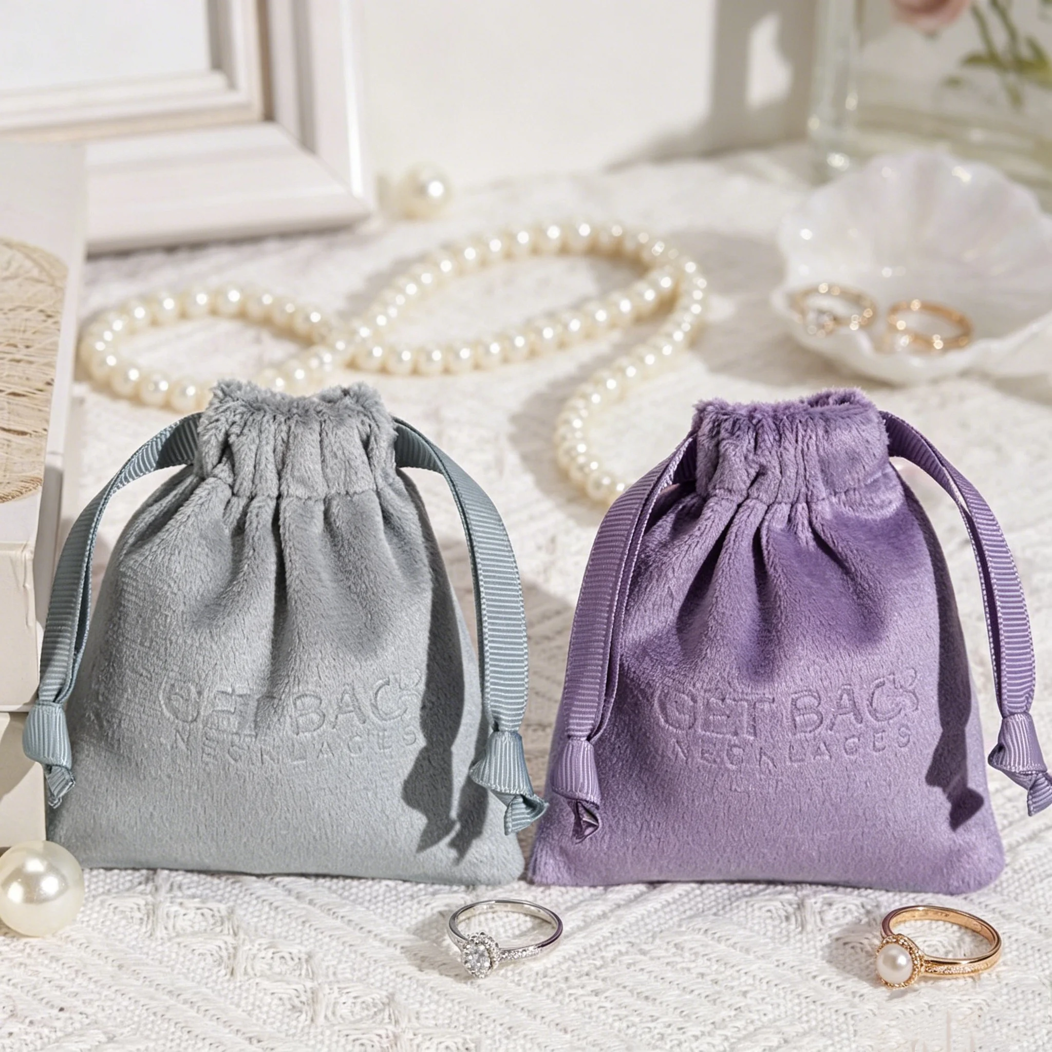 

50Pcs/Lot High End Small Velvet Storage Bag for Bracelet Necklace Earring Custom Logo Printed Velvet Drawstring Jewelry Pouch