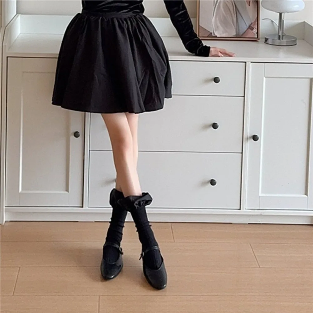 

Sweet Handmade Pleated Calf Socks Cotton Lotus Edge Lolita Socks Black White 3D Bubble Mouth Pile Socks