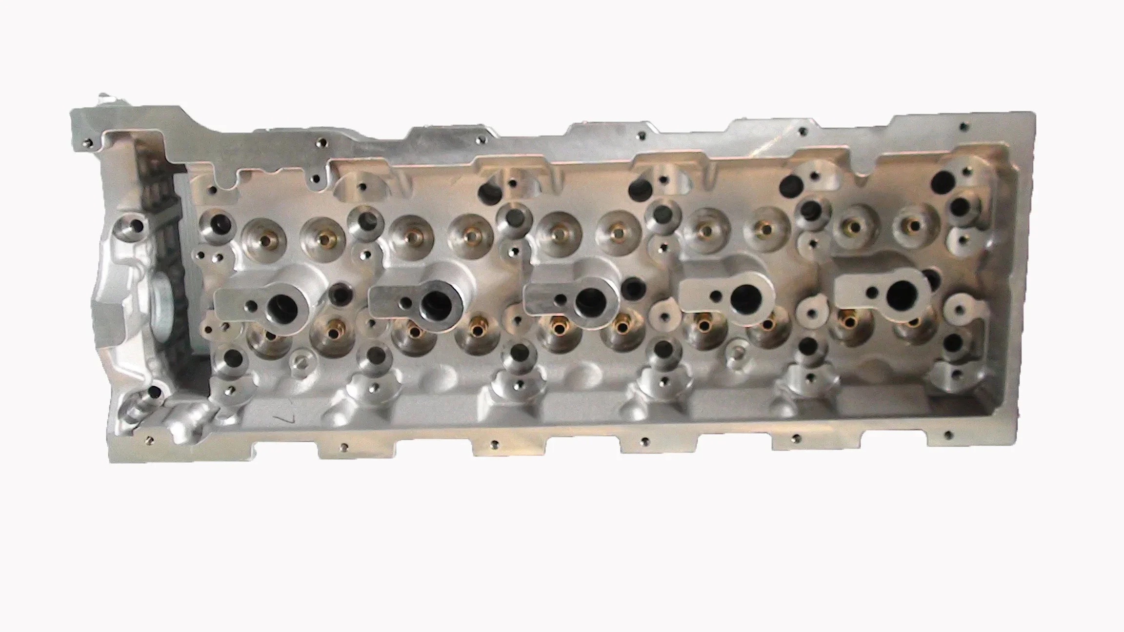 Engine Parts Cylinder Head For Mercedes Benz 6120102320