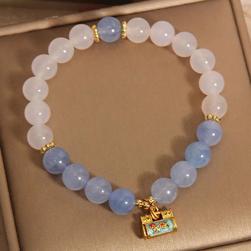 

Korean Version Fresh Forest Style Sea Blue Treasure Bracelet for Wome Luxury Niche Exquisite White Agate Crystal Bracelet