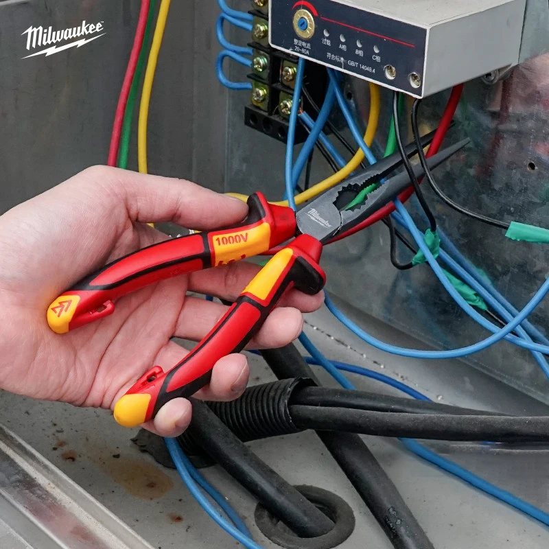 alicates-de-punta-fina-con-aislamiento-vde-milwaukee-de-8-pulgadas-205-mm-alicates-profesionales-para-electricistas-para-apretar-y-cortar-4932464564