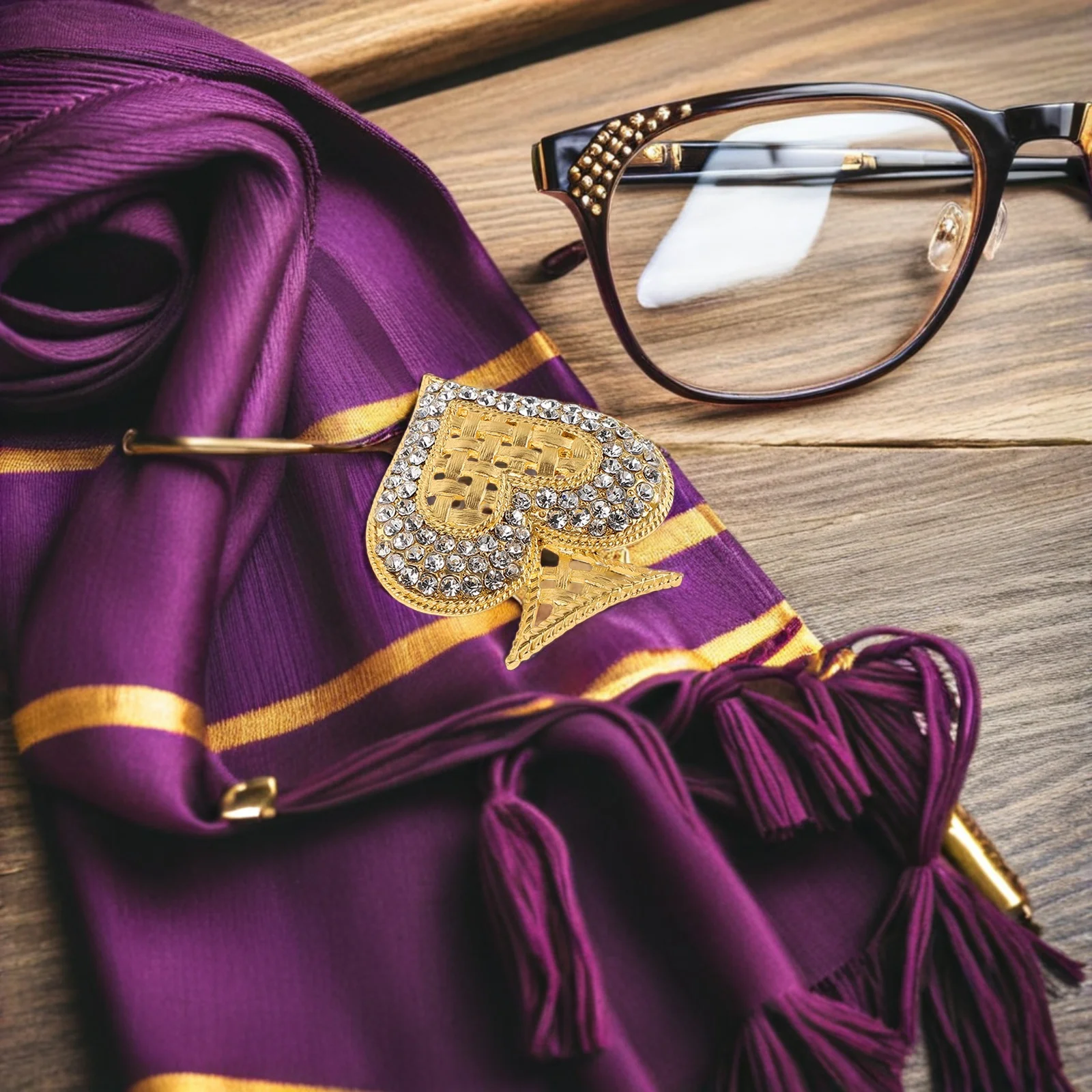 2pcs Plum Blossom Brooch Pin Rhinestone Crystal Lapel Flower Corsage For Wedding Dress Suit Women Brooch Pins Vintage Enamel