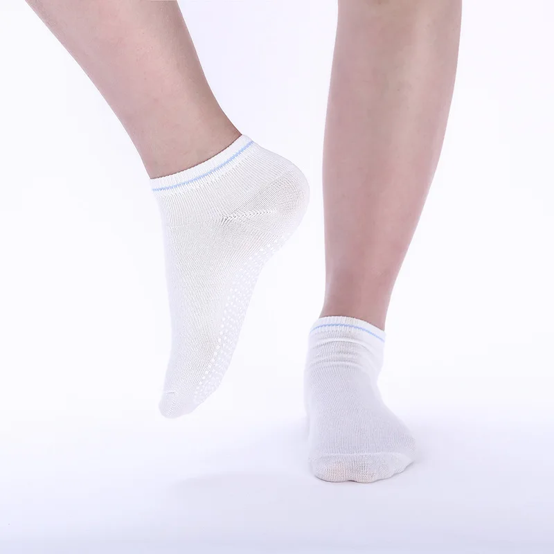 Chaussettes coordonnantes de yoga pour femmes, chaussettes de bateau de sport adhésives de couleur bonbon, chaussettes de sol intérieures, éducation précoce