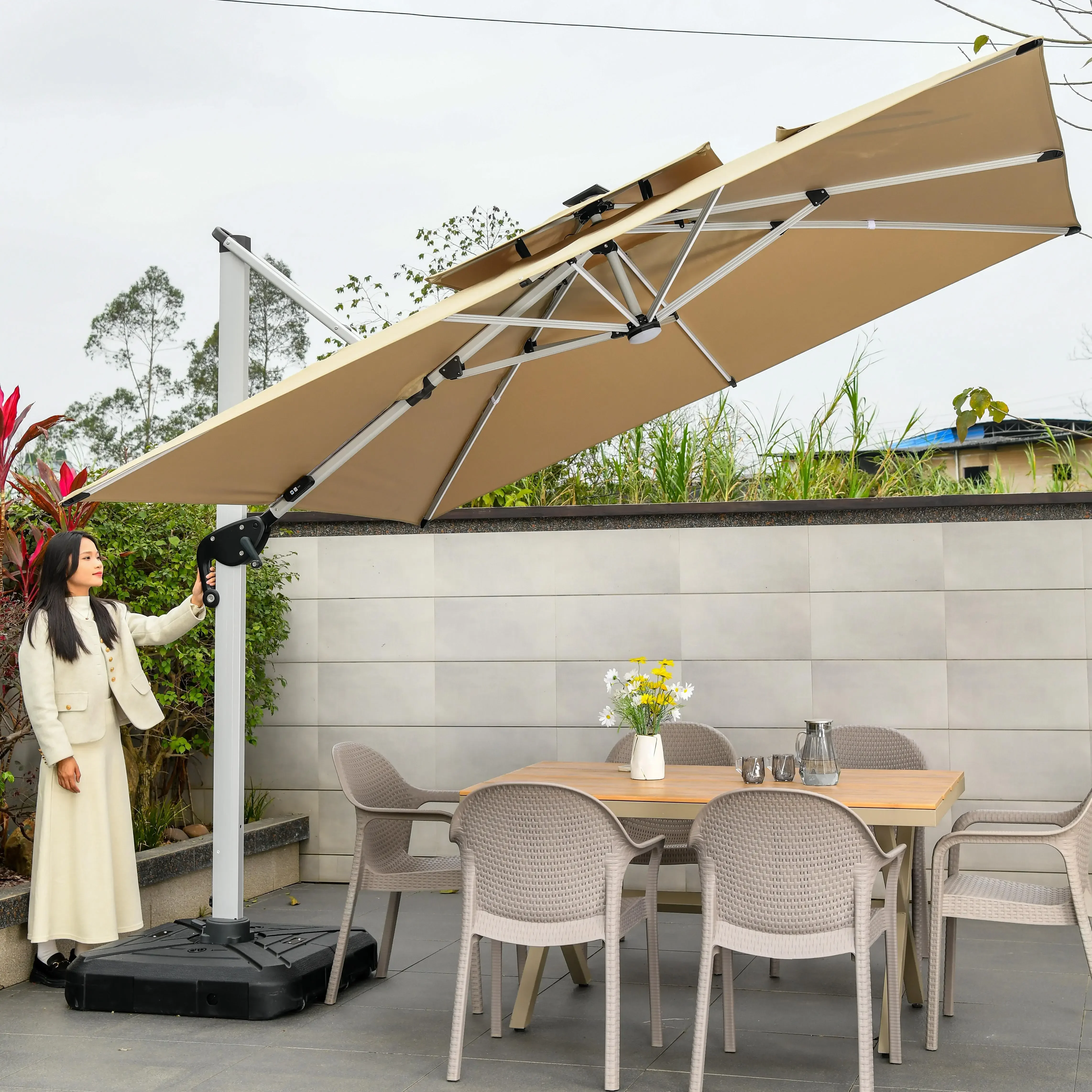 مظلة كبيرة قابلة للطي ومقاومة - مراجعة Outdoor Furniture Brand وسعره