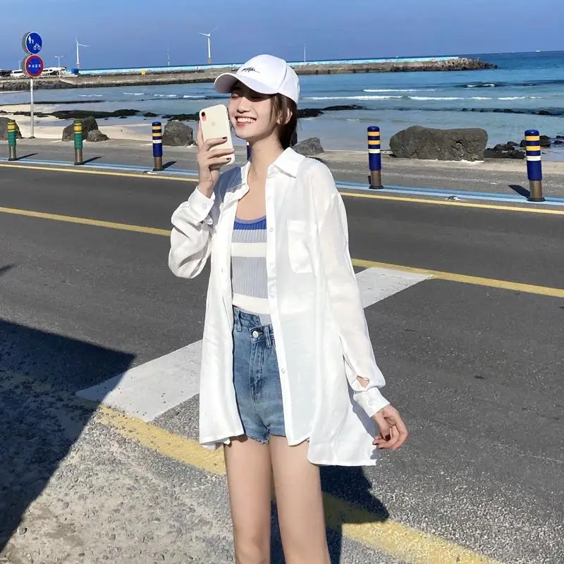 White Chiffon Sunscreen Clothes for Women 2025 New Summer Long-sleeved Shirt Design Niche Thin Versatile Shirt Jacket