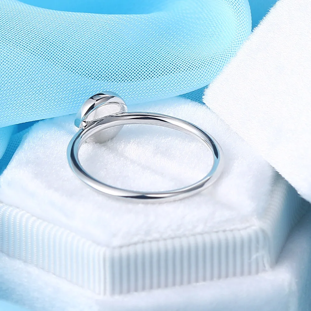 ZHOUYANG Opal Stone Rings For Women Simple Classic Round White Gold Color Party Birthday Gift For Girls Fashion Jeweley DZR032