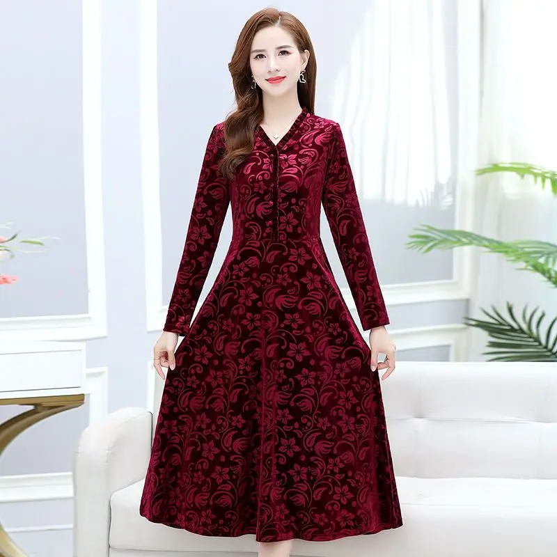 Women Golden Velvet Dress 2025 New Printed Long Sleeved V-neck Party Dress Middle Aged Women Clothing Long Dresses Vestidos 5XL
